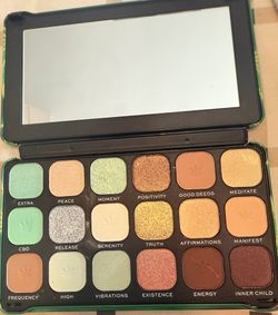 Revolution Makeup London Forever Flawless