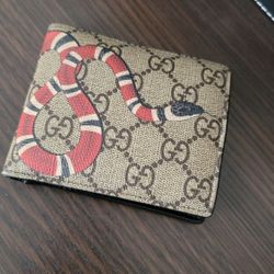 Gucci Kingsnake print  Supreme wallet