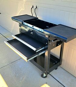 Excellent! IRONTON Rolling Toolbox 350 LBS Weight capacity Lockable - $80 (South Fort Worth)