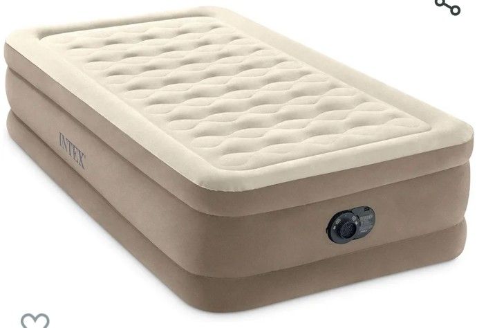 Intex TWIN SIZE Air Mattress