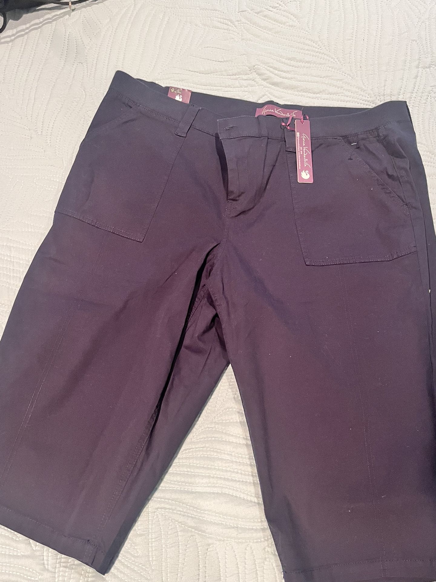 New Gloria Vanderbilt NAVY BLUE women's $15 Capris with tags 18W