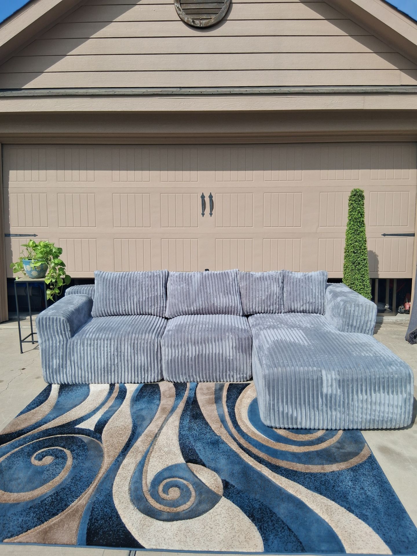 Gray cloud sectional couch- Free Delivery
