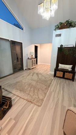 Cozy Neutral High-Pile Shag Area Rug (Approx. 5' x 7')