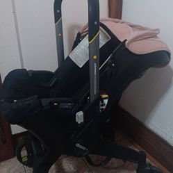 Doona Blush Pink Carseat/stroller