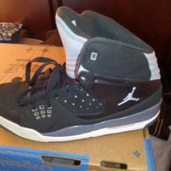 Nike Jordans SC1