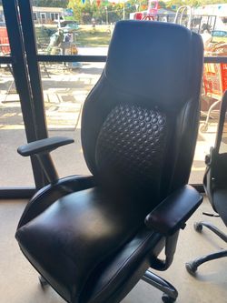 Shaq Chair
