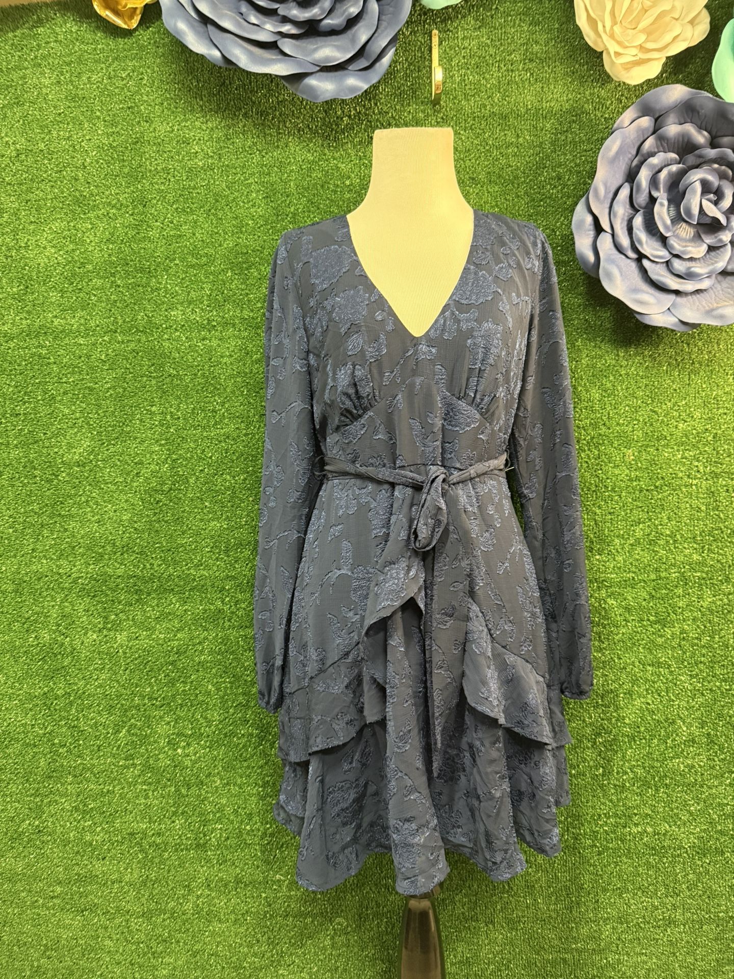 Miami Francesca’s Navy Blue Dress Size Medium NWT Brand New