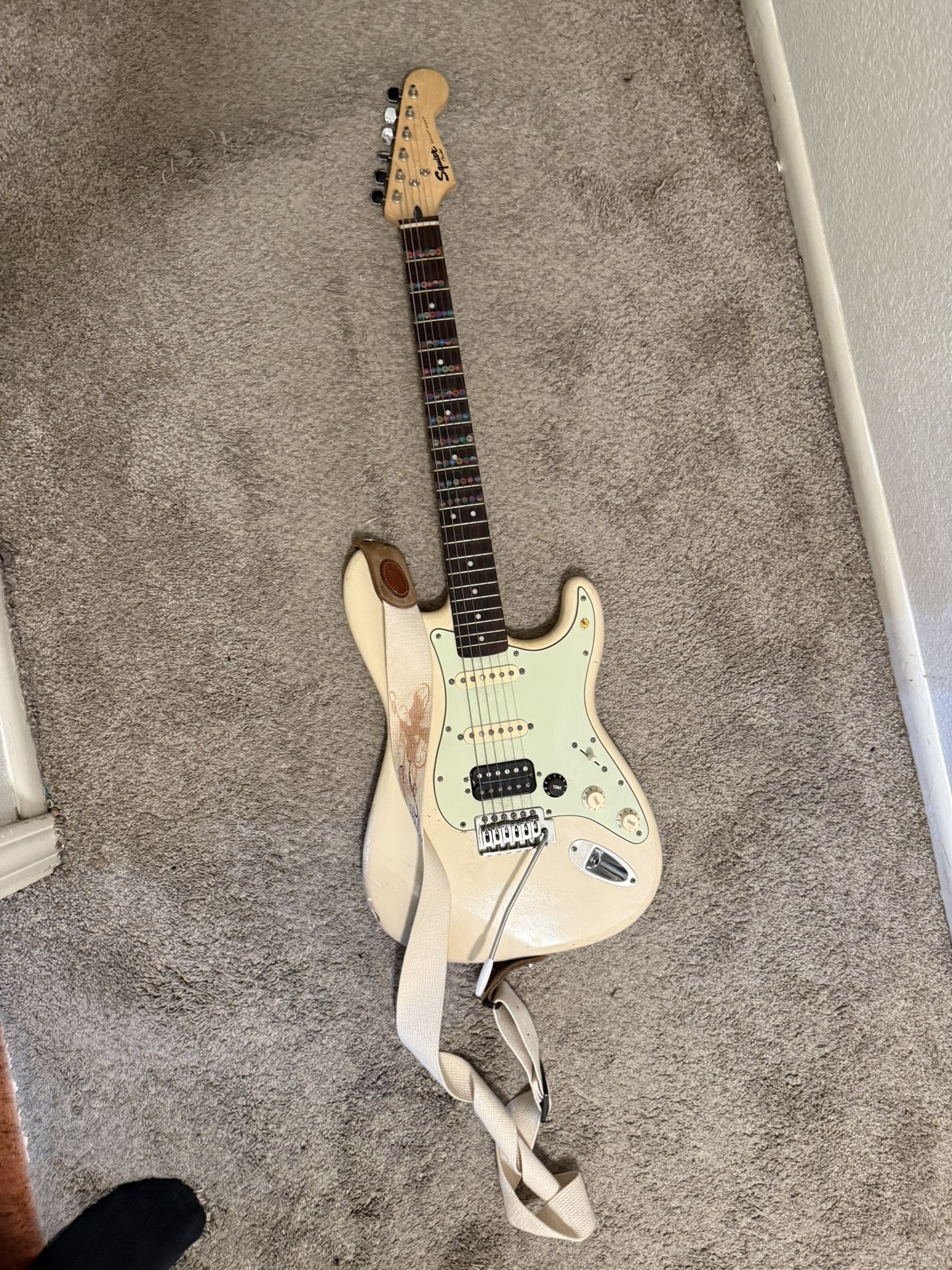 Squier Stratocaster - Fender colorway