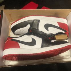 Nike Air Jordan 1 Low Black Toe Sz8.5 