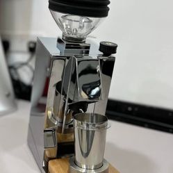 Eureka Oro Mignon Single Dose Expresso-grinder 