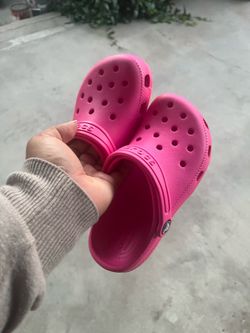New pink crocs size 13