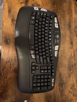 Logitech K350 Wave Keyboard