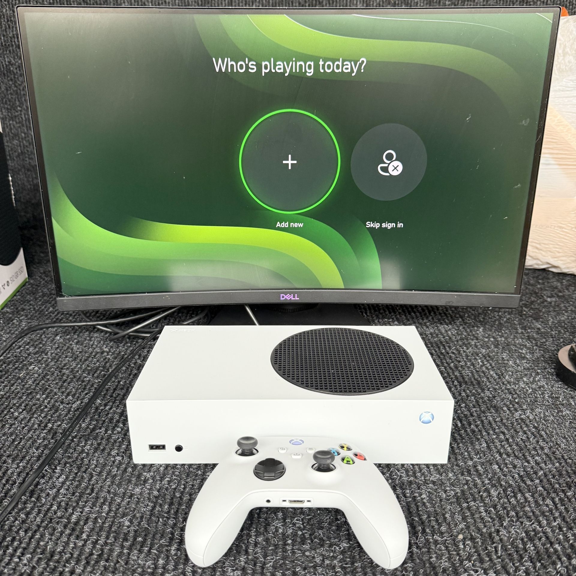 Xbox Series S 512GB with Box