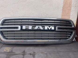 2018 Ram grill