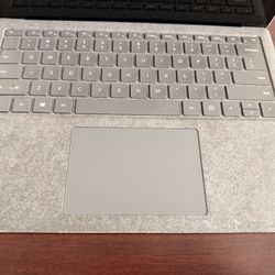 Surface Pro Laptop 3