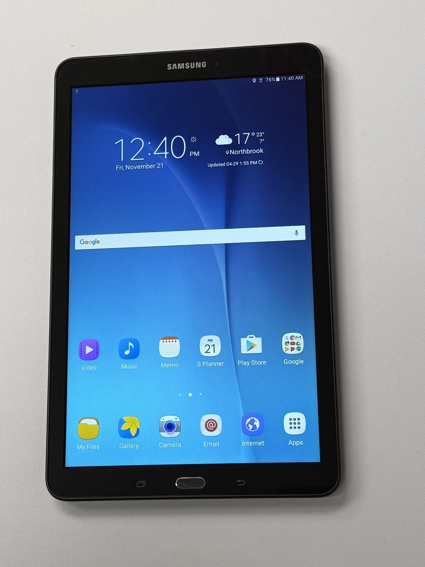 Samsung Galaxy Tab E SM-T560NU 16GB Wi-Fi 9.6in Black Tablet