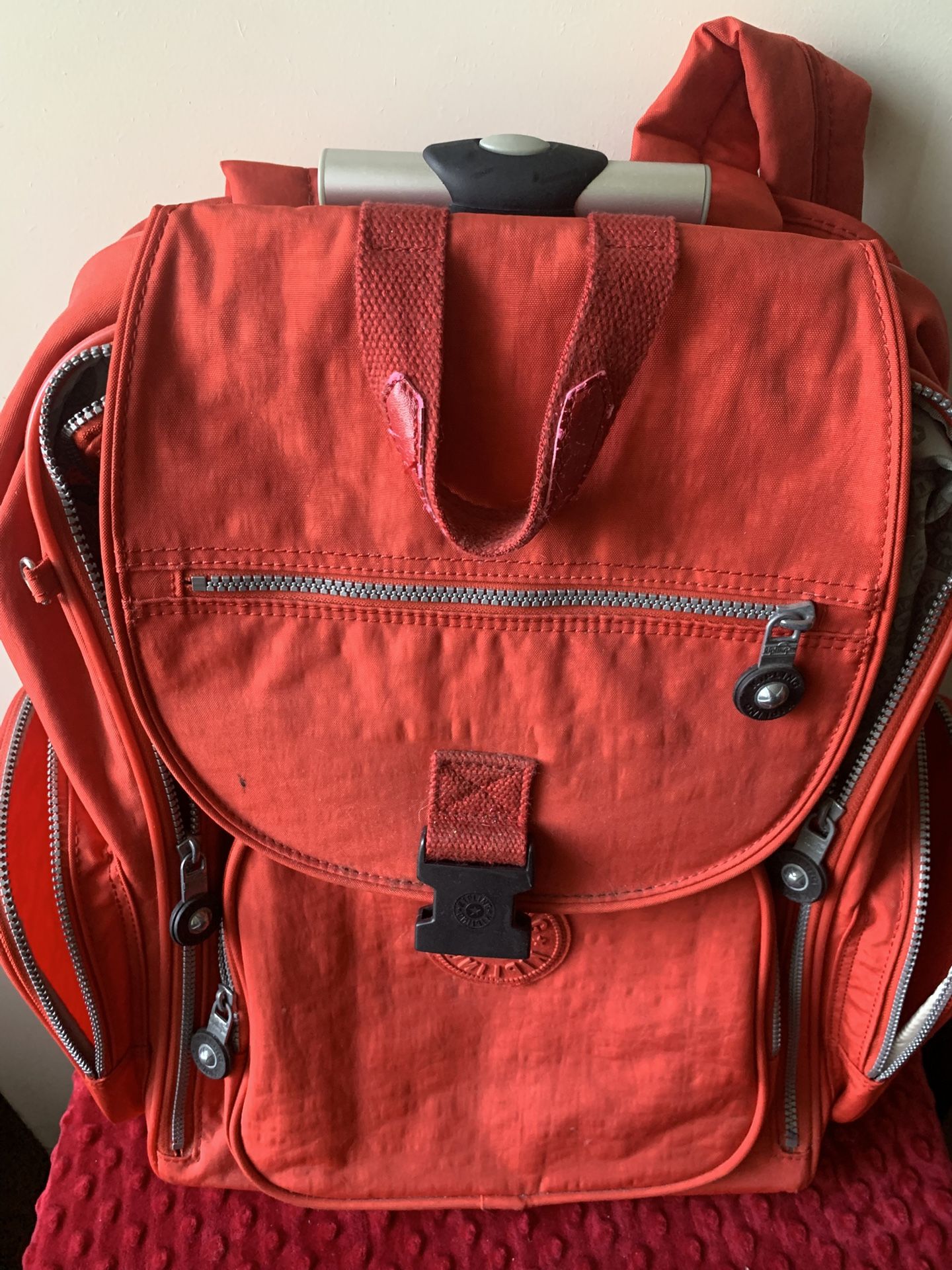 baggallini backpack with laptop compartment Tribeca Expandable A perfect campus companion Mochila Nike Alpha Adapt Size:M 4 / W 5.5 Pamperedpup