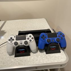 PS4 Cooling Stand with Controller Charging