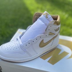 Air Jordan High OG ( Pick Up Only ) Size 10M   