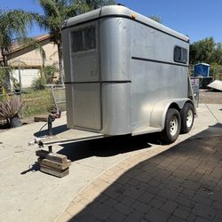 Horse trailer aluminum
