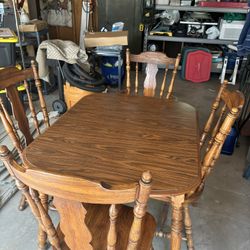 Table and 4 Chairs 