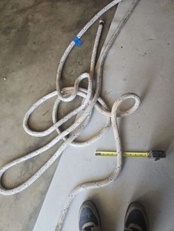 Rope 36 foot long 1.25 inches in diamiter