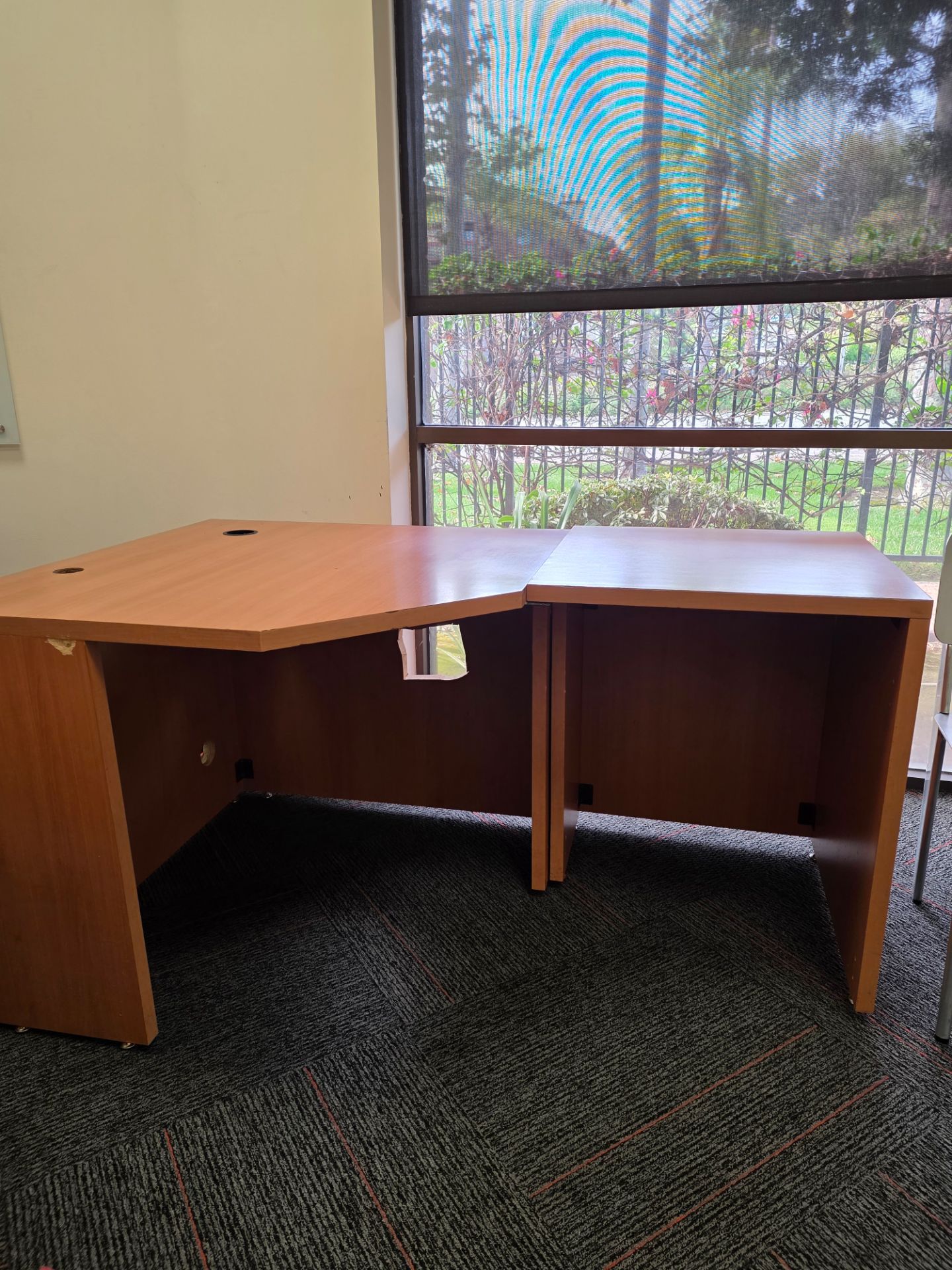 Free desk for Sale in Torrance, CA - OfferUp