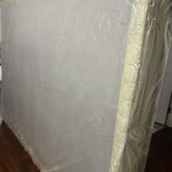 Queen Box  Spring 