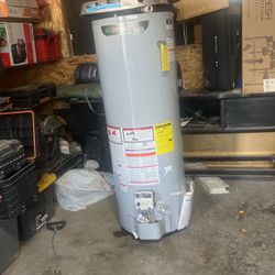 Water Heater-Gas Natural 