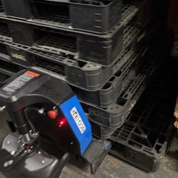 Free Plastic, Pallet 