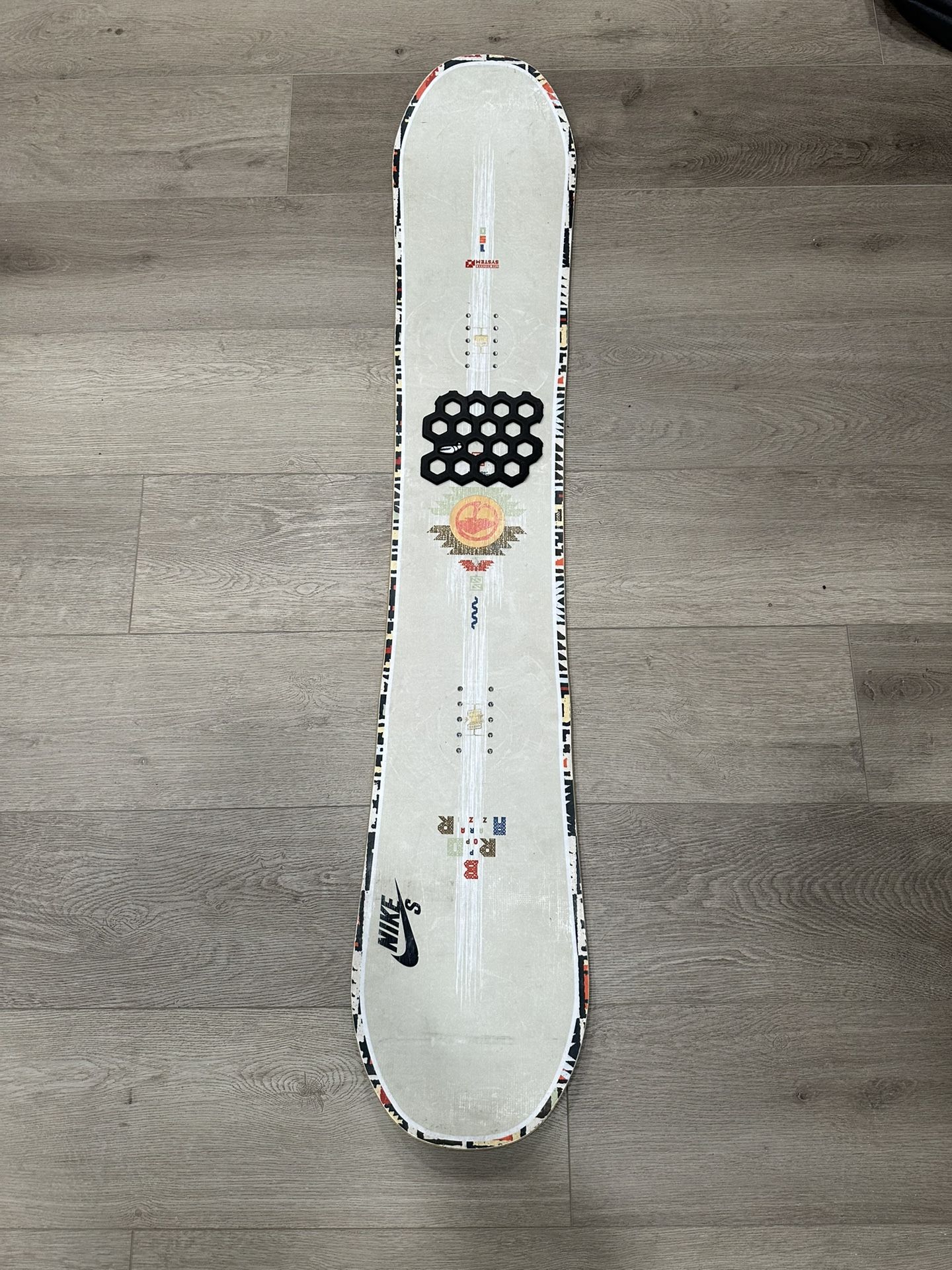 Arbor Poparazzi Women’s Snowboard w/ Grip Tech