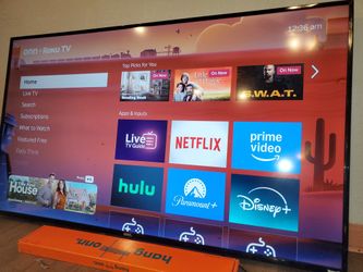 55" roku smart tv 4k great condition come with free mount new in box.  Great Quality Pic No Scratch. Delivery available cash payment 