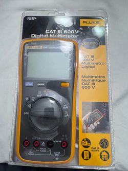 Fluke CAT 111 600V Digital Multimeter