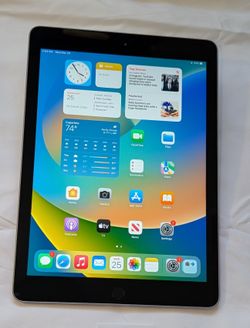 Very NICE APPLE iPad 5 5TH GEN 128GB WIFI iOS16 $160