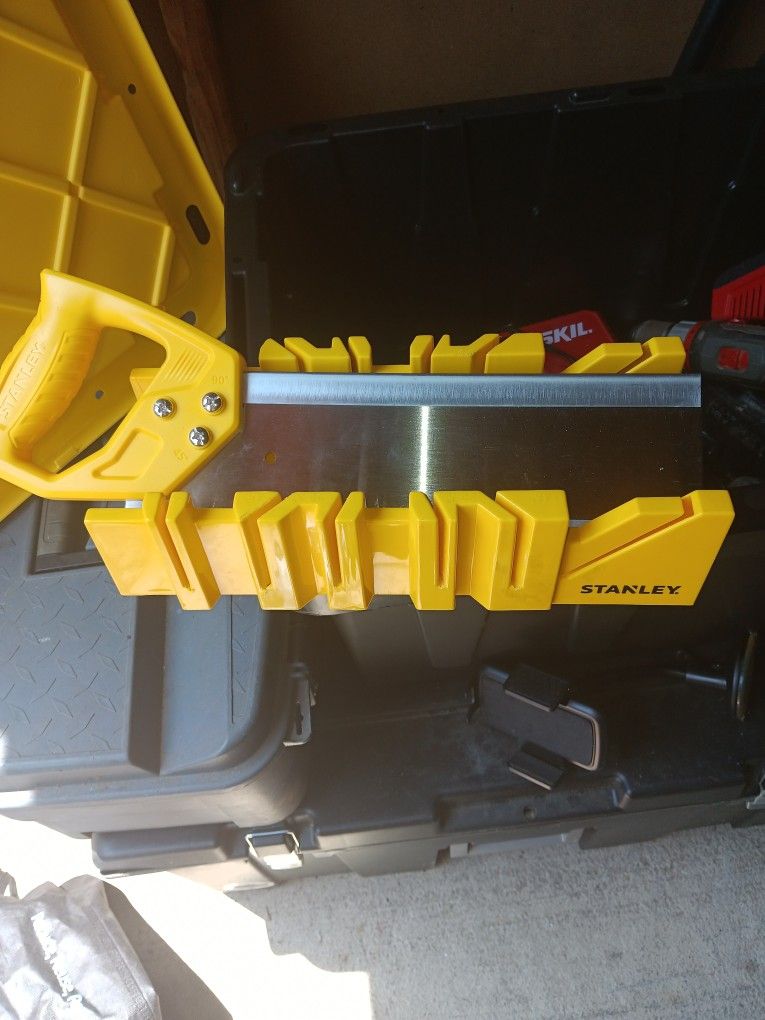 Stanley Saw
