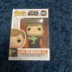 Starwars Luke Skywalker (With Grogu)