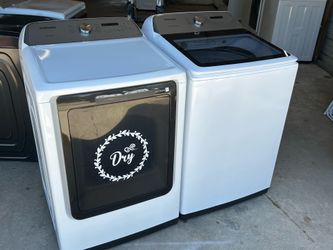 Samsung XL washer and electric dryer