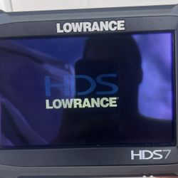 Lowrance HDS7   With Transducer 
