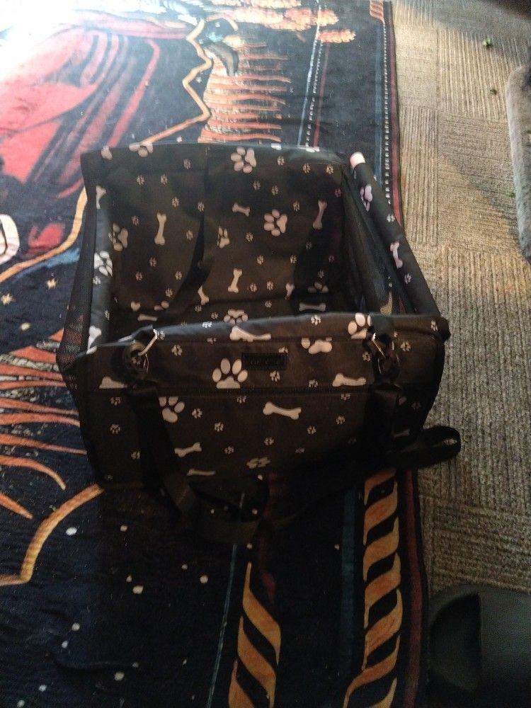 Dog Chair Basket For The  Car