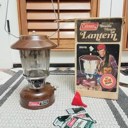 Coleman Model 275 Brown Double Mantle With Picket Fence Globe Box Manuals
