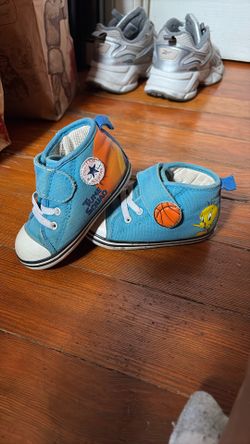 Converse X Tune Squad