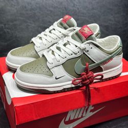 N.ike Dunk Low