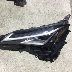 2019 2020 2021 2022 Lexus Ux200 Left Headlight