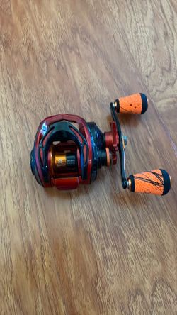 Bait casting reel like new sougayilang new