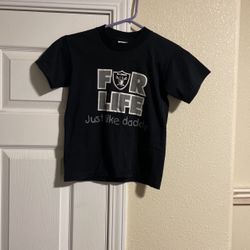 Size Medium. Vintage Raiders for life just like daddy kids T-shirt.