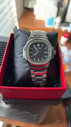 Louis Poetry Watch Nautilus Black Style