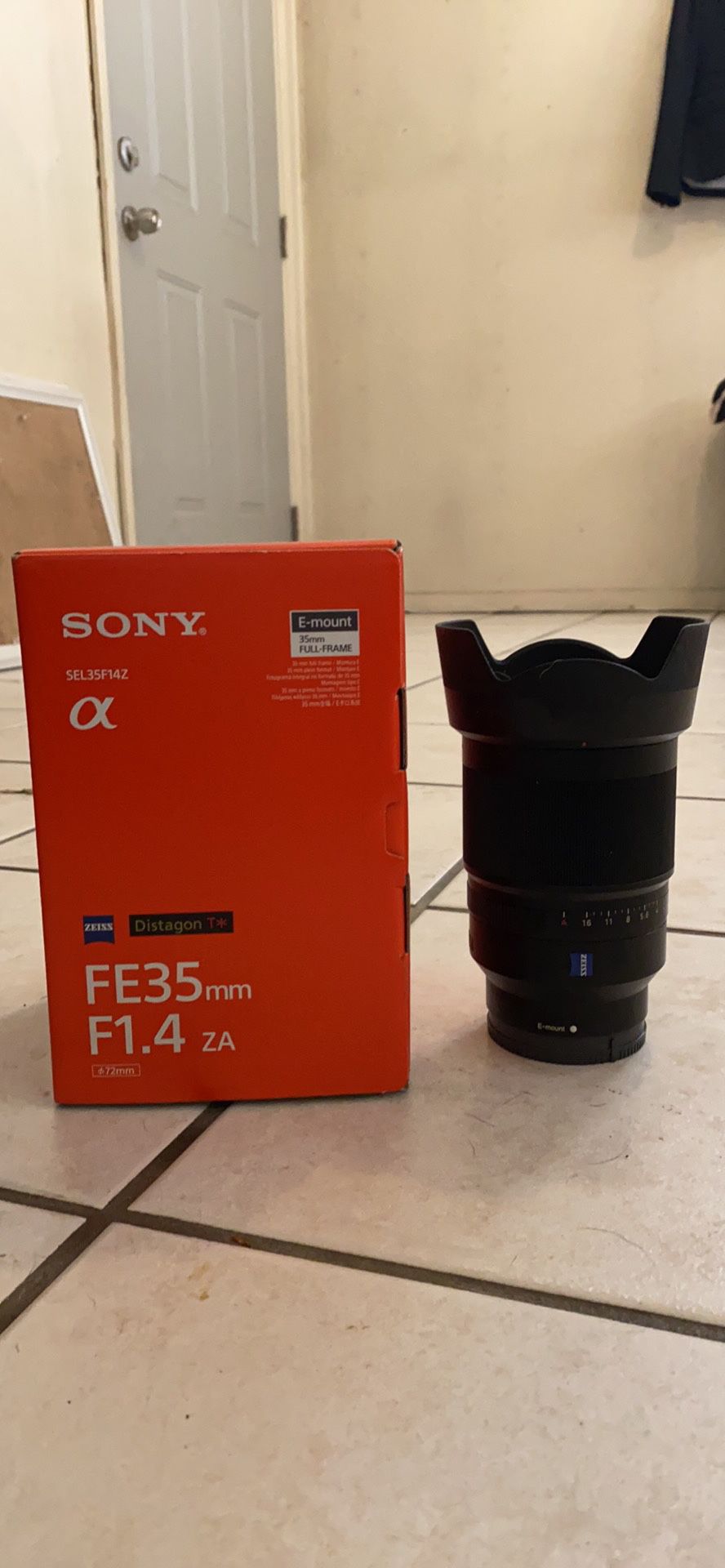 Sony 35 mm 1.4