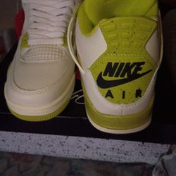 Brand New Lemonade 4's Size 7y 8 ,9,10,11 12 Available 