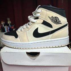 Nike Air Jordan 1 Mid Barley Orange ( Guava Ice)