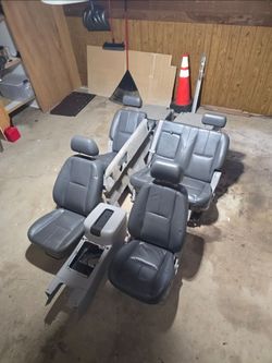 2007-2013 Chevy/GMC custom leather seats!!!